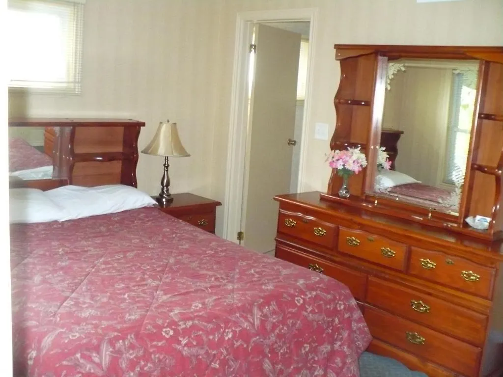 Rainbow Bed & Breakfast Niagara Falls 3*,  Canada