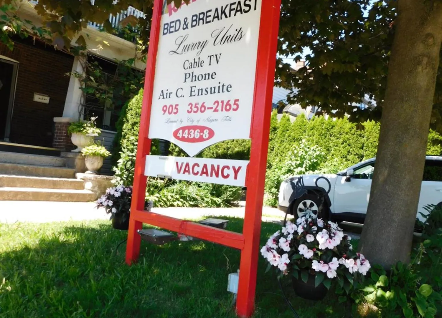 Rainbow Bed & Breakfast Niagara Falls