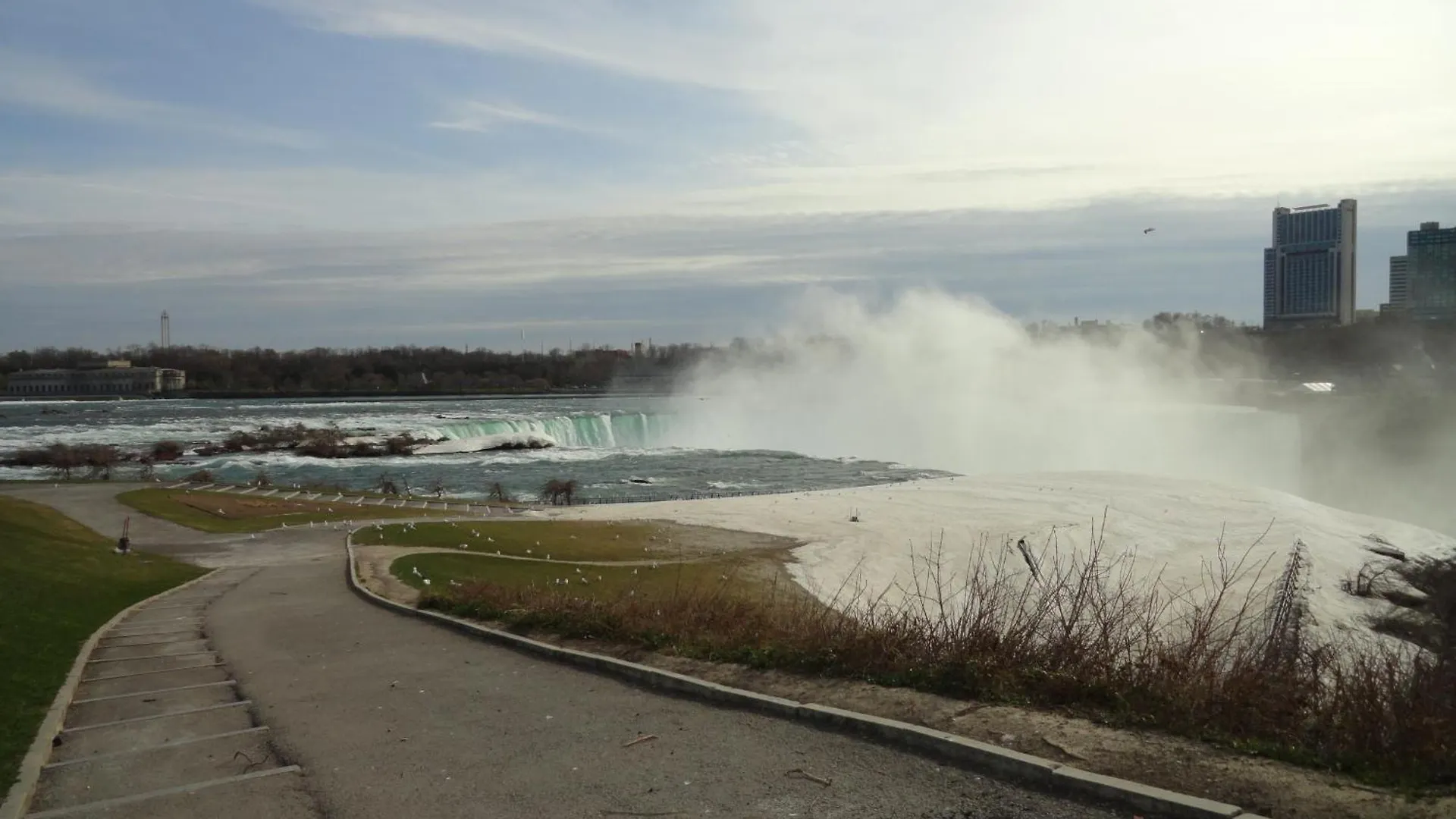 ***  Rainbow Bed & Breakfast Niagara Falls Canada