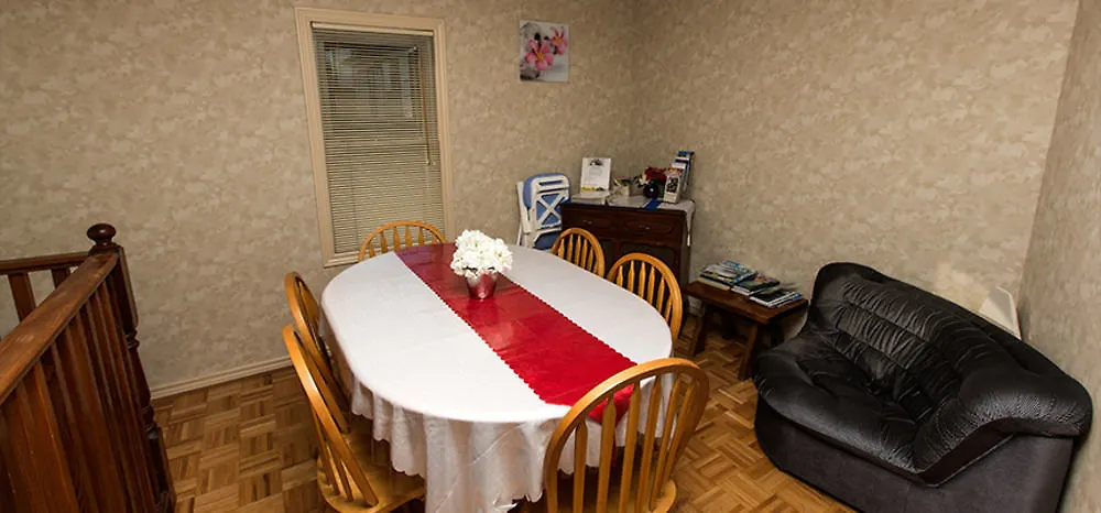 Rainbow Bed & Breakfast Niagara Falls
